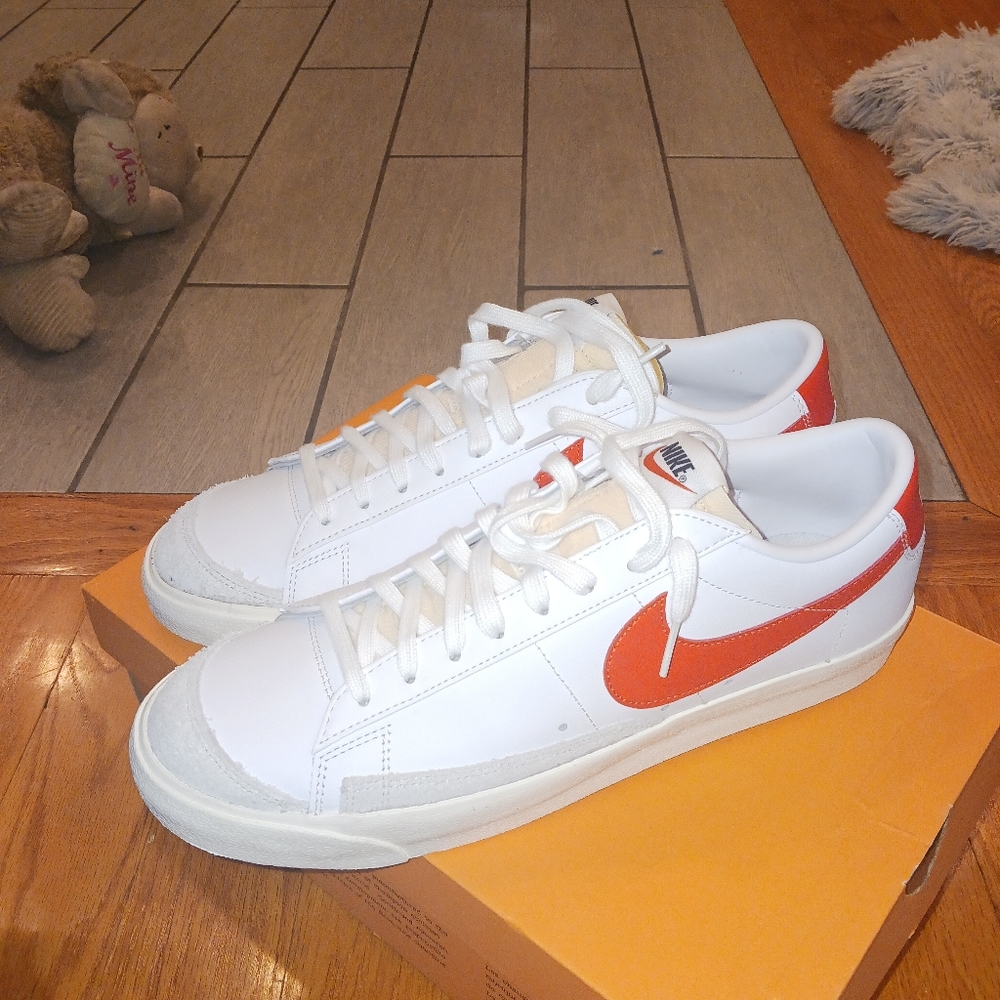 Nike blazer low